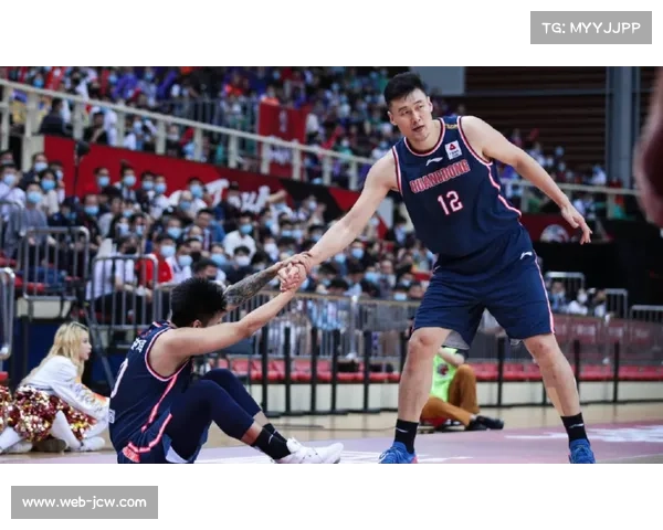 段冉:李月汝飞翼队目标稳定轮换 15-20 分钟成关键 段冉:李月汝飞翼队目标稳定轮换 15-20 分钟成关键